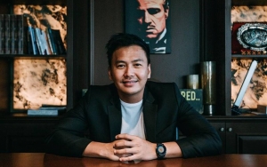 Wijaya Saputra Akui Sosok Yang Temperamen, Kini Berubah Karena Gisella Anastasia?