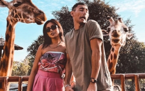 Jessica Iskandar Joget TikTok Bareng Anak, Gerakan Luwes Vincent Verhaag Bikin Salfok