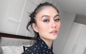 Momen Langka Agnes Monica Lesehan Makan Nasi Bungkus Viral Lagi, Sosok Ini Bikin Nangis