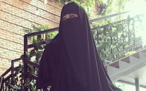 Begini Momen Haru Saat Umi Pipik Berusaha Ikhlas Lepas 2 Buah Hatinya ke Pesantren