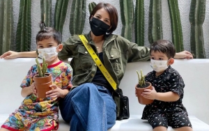 Berjuang Lawan COVID-19, Tya Ariestya Ungkap Sikap Anak Sulungnya Berusaha Hibur Sang Adik