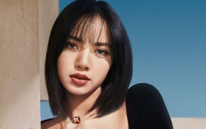 Lisa BLACKPINK Beri Petunjuk Soal Debut Solo, Fans Tebak Sedang Garap Musik di LA