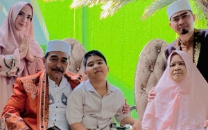 Terpapar Covid-19, Ibunda Ustaz Solmed Kesulitan Cari RS untuk Cuci Darah Sebelum Meninggal