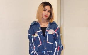 Dulu Suka, Artis Cowok Beristri Ini Disebut Sering Menggunjing Ayu Ting Ting Karena Kini Membencinya