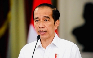 Presiden Jokowi Minta Tak Ada Lagi Stok Vaksin COVID-19 Di Organisasi Kesehatan Bawah