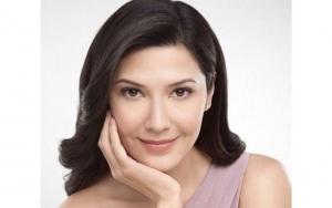 Tamara Bleszynski Bagi-bagi Sembako Saat PPKM, Pernyataan Siap Dipenjara Picu Reaksi Haru