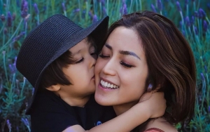 7 Tahun Jadi Single Mom, Ini Potret Kedekatan Jessica Iskandar dan El Barack
