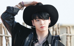 Barang Langka, Photocard Jungkook BTS Ini Dijual Mulai Harga Rp 25 Juta