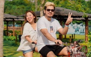 Ajak Joget TikTok Bareng, Pacar Kiky Saputri Bikin Salfok Disebut Lebih Lentur