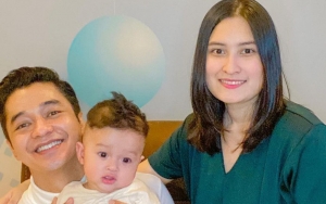 Anak Masih Kecil, Adly Fairuz Sudah Tulis Pesan Ini Untuk Sang Buah Hati