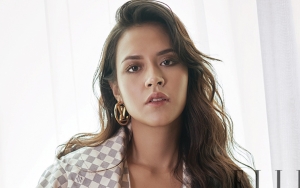 Raisa Tegang Nonton Pertandingan Badminton Olimpiade Tokyo, 'Celetukan' Putrinya Disorot