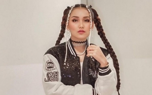 Idola Dicap Arogan, Fans Bikin Petisi Tandingan 'Save Ayu Ting Ting'