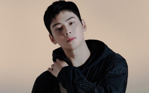 Ngaku Suka Manggis, Intip 7 Momen Cha Eunwoo Tampil Penuh Gaya