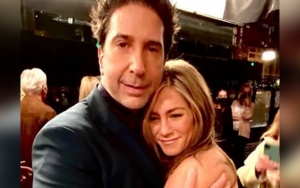 Dirumorkan Kencani Jennifer Aniston Berkat Serial 'Friends', Begini Respons David Schwimmer