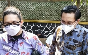 Masih Satu Rumah, Tyas Mirasih dan Suami Kompak Tak Hadir di Sidang Perceraian Perdana