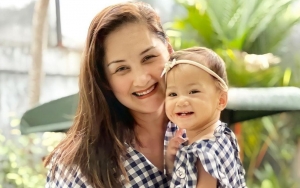 Mona Ratuliu Rawat Keponakan yang Kehilangan Ibunya Sejak Lahir, Reaksi Putri Bungsu Super Gemas