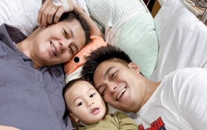 Paula Verhoeven 'Bumil' Dirawat di RS, Baim Wong Asyik Bawa Kiano Jalan-Jalan ke Kalimantan