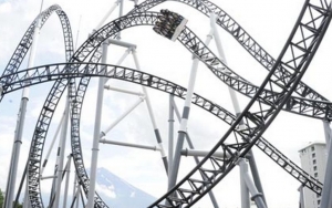 Roller Coaster Tercepat Dunia di Jepang Ditutup Usai Sejumlah Penumpang Alami Patah Tulang