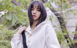 Hampir Join JYP, Netizen Bahas Kemungkinan Lisa BLACKPINK Debut Bareng TWICE