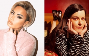 Putuskan Jadi Non-Biner, Demi Lovato Ajak Emily Hampshire Pacaran Lewat Pesan DM