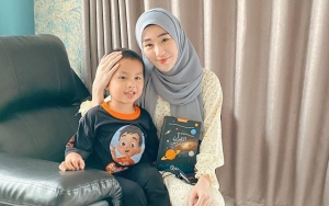 Larissa Chou Tegar, Video Putra Alvin Faiz Nangis Hingga Bahas Mobil VW Disorot