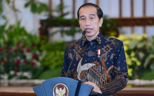  Ingin Pertahankan Tren Penurunan COVID-19, Jokowi Minta Pemerintah Waspadai Varian Mu