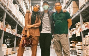 Azriel dan Sarah Menzel 'Mojok' Pacaran di Bis, Ashanty Nyempil Melet Bikin Ngakak