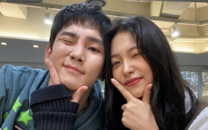 Key SHINee Kerjai Yeri Red Velvet dengan Lakukan Ini di Acara Radio
