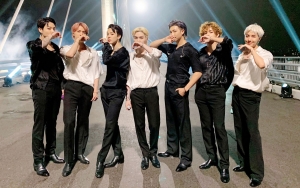 BTS Video Call Pakai Zoom, Tingkah Dua Member Ini Bagai Bumi dan Langit