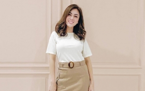 Kisruh Rumah Tangga dengan Jonathan Frizzy Makin Disorot, Dhena Devanka Ungkap Permohonan Ini