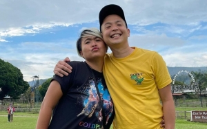 Cerita Ernest Prakasa Soal Sang Istri yang Cosplay Kocak Saat Protes Tak Dibelikan HP