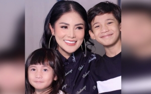 Nindy Ayunda Pamer Wajah Sembab, Bongkar Sifat Asli Sang Putra Yang Bikin Mewek