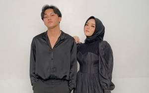 Putri Delina dan Adik Kompak Bikin Kejutan dengan Cover Lagu 'Merelakan', Begini Reaksi Rizky Febian