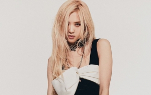 Rose BLACKPINK Datang ke Met Gala Dikawal 2 Pria, Jabatannya Nggak Kaleng-Kaleng