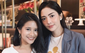 Pamer Foto Bareng Ikke Nurjanah, Putri Tiri Terluka Atas Sikap Ririn Dwi Ariyanti?