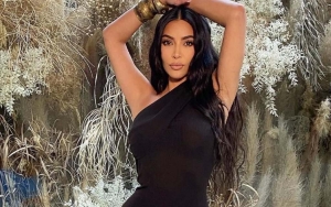 Kim Kardashian Beri Tanggapan Soal Foto Panas Kourtney Kardashian dan Travis Barker