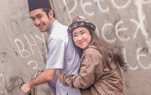 Kiky Saputri Pamer Kemesraan Bareng Reza Rahadian, Netizen Ramai Beri Wanti-Wanti