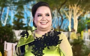 7 Potret Aty Kodong Tampil Glamor Hingga Swag Usai Diduga Sentil Kehamilan Lesty Kejora
