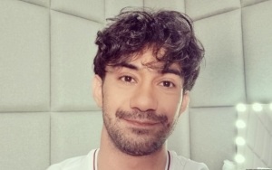 Reza Rahadian Sebut 'Perempuan Berkalung Sorban' Jadi Titik Balik Karier Aktingnya di Film