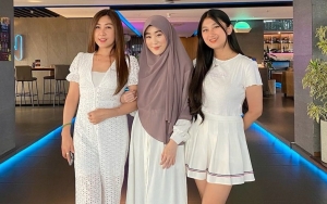 Larissa Chou Pamer Foto Bareng Ibu dan Adik Gaul, Siapa Paling Cantik?