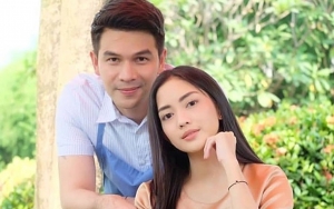 Diisukan Tinggal Seatap, Jonathan Frizzy dan Ririn Dwi Ariyanti 'Kabur' Saat Kepergok Jalan Bareng