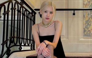 Gaya Mewah Rose BLACKPINK Balik ke Korea, Rok Terlalu Pendek Bikin Khawatir