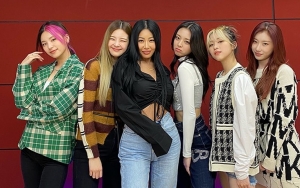 Disuruh Sebutkan Isi Tasnya, Jawaban Jessi Bikin Member ITZY Kaget