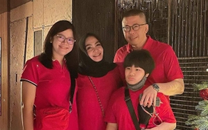 Ibunda Nagita Slavina Diisukan Cerai dengan Suami Kedua, Sikap 'Putri Tiri' Cantik Tak Terduga?