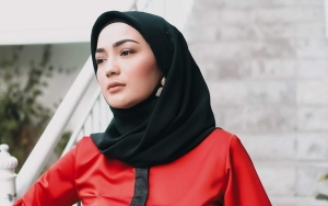 7 Potret Cantik Imel Putri Cahyati Yang Kini Berjuang Jalani Kemoterapi 