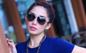 Capai Puluhan Juta, Penampilan Ussy Sulistiawaty dengan Outfit Simpel Tuai Protes