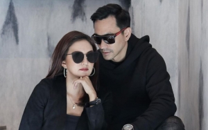 Ditanya Tips Bikin Suami ‘Nempel’ Seperti Darius Sinathrya, Donna Agnesia Punya 1 Kunci