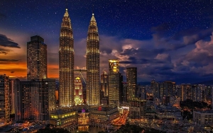 Warga Malaysia Baru Boleh Pergi ke Luar Negeri Jika Tingkat Vaksinasi Capai 90 Persen