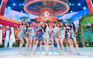 Rilis Kalender TWICE Tanpa Jeongyeon, JYP Dikritik Habis-Habisan