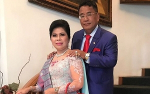 Hotman Paris Santai Disindir Hobi Mesra-mesraan Bareng Cewek Seksi, Ada Peran Istri
